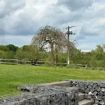 La Grange De Marcel Nyaraló